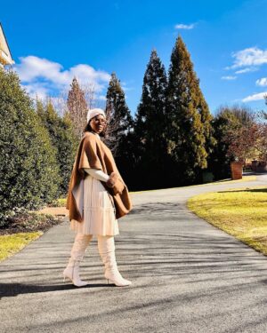 Stephanie Okereke Linus Instagram - Good morning Lovelies,
As we embark on a new year, I want to take a moment to express my heartfelt gratitude for your unwavering support and love. Your dedication has been the driving force behind my journey, and I am forever grateful for every one of you. May this year bring you endless joy, success, and fulfilment. Let’s embrace new beginnings, chase our dreams, and conquer new heights together. Remember, you can achieve greatness, and I believe in your potential. Thank you for being a part of this incredible journey. Here’s to a year filled with positivity, growth, and endless possibilities!
Walk into 2024 with swag.
#happynewyear!