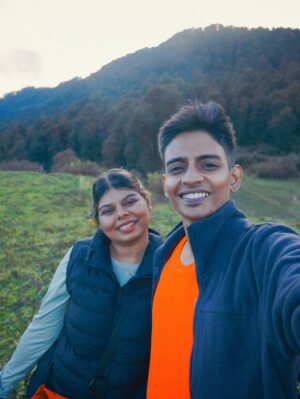 Subhalaxmi Parida Instagram - yup - mumma was a poser and dad believed in candids ✨
@vigneshkae
