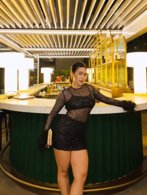 Sucheta Dutta Instagram - work of art🖤
.
.
.
{Outfit inspo, outfit style, outfit rotation, outfit, photo dump, style inspo, casual outfits, everyday outfits, fitcheck, party outfits, photo dump}
.
.
.
.
#ootd #styleinspo #sequindress #fypシ #littleblackdress