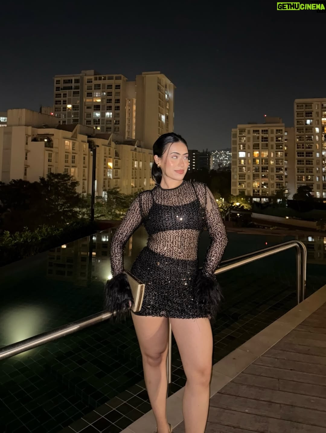 Sucheta Dutta - 6.7K Likes - work of art🖤

.
.
.
{Outfit inspo, outfit style, outfit rotation, outfit, photo dump, style inspo, casual outfits, everyday outfits, fitcheck, party outfits, photo dump}

.
.
.
.
#ootd #styleinspo #sequindress #fypシ #littleblackdress