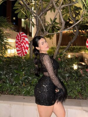 Sucheta Dutta Instagram - work of art🖤
.
.
.
{Outfit inspo, outfit style, outfit rotation, outfit, photo dump, style inspo, casual outfits, everyday outfits, fitcheck, party outfits, photo dump}
.
.
.
.
#ootd #styleinspo #sequindress #fypシ #littleblackdress