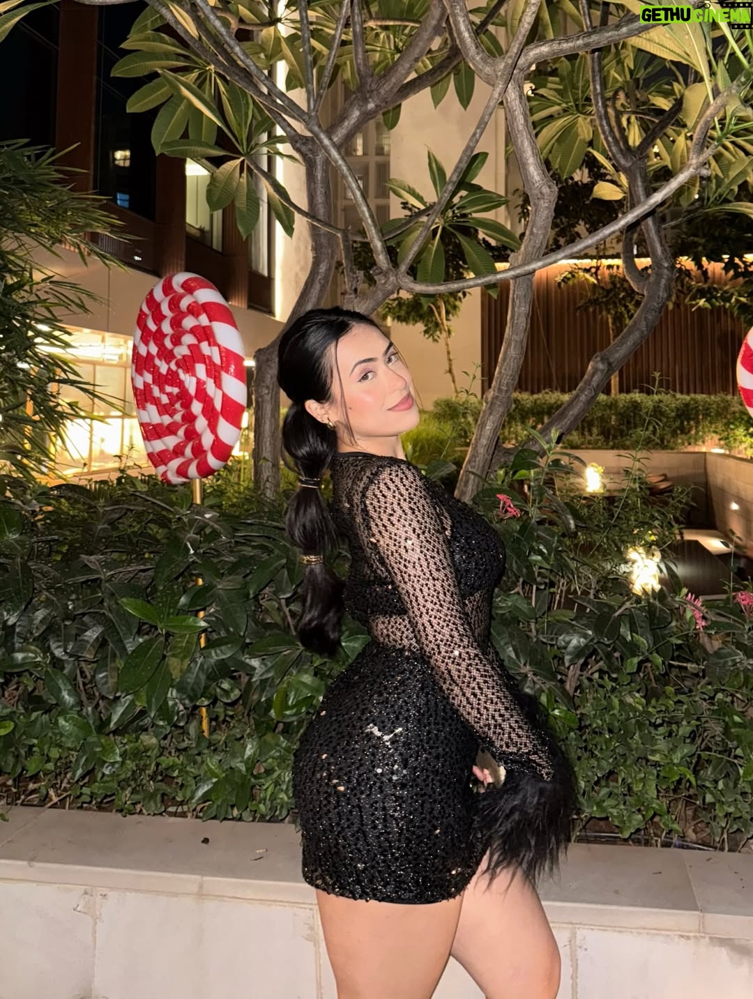 Sucheta Dutta - 6.7K Likes - work of art🖤

.
.
.
{Outfit inspo, outfit style, outfit rotation, outfit, photo dump, style inspo, casual outfits, everyday outfits, fitcheck, party outfits, photo dump}

.
.
.
.
#ootd #styleinspo #sequindress #fypシ #littleblackdress