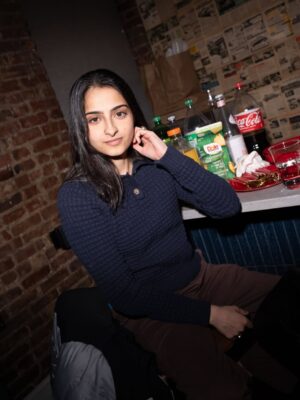 Sufi Malik Instagram - holiday party & I pulled up with the prettiest plus one ✨

jk i was her plus one but caption sounded cute

📸: @nursellephoto