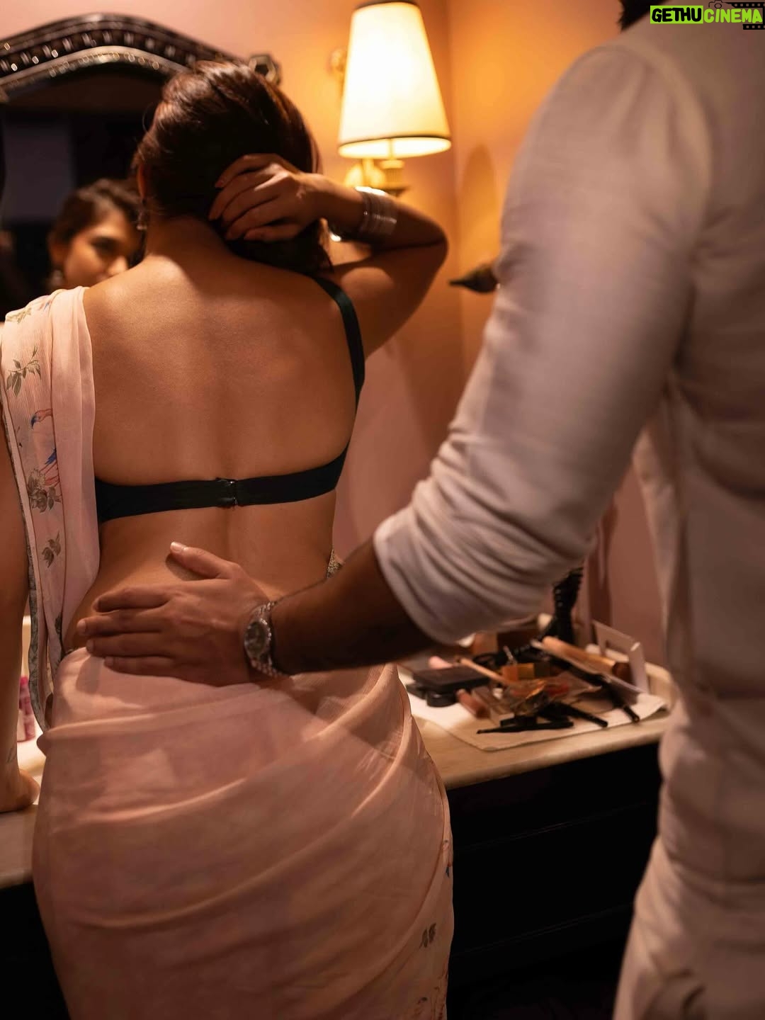 Sukhmani Gambhir - 433.7K Likes - Pre wedding pictures straight out of my mood board 🩷
Saree @anitadongre 
Location @narendra.bhawan.bikaner 
📸 @the_wedding_files 
Concept & styling by me 
#prewedding #bikaner