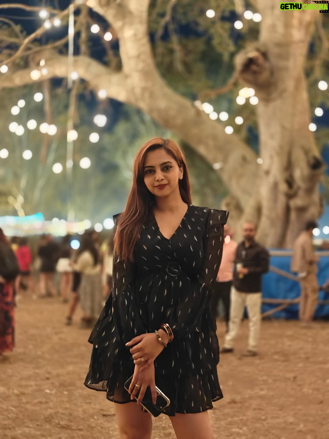 Sukrutha Nag - 14.9K Likes - ❤️Without black, no color has any depth❤️
.
.
Pc:- @the.showgun 😎
.
.
#echoesofearth ❤️