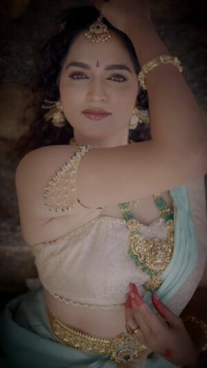Sukrutha Wagle Instagram - When a woman embraces her feminity ✨✨, she embraces the beautiful creation of the Devine 💫 💫#feminine

Gorgeous @makeoverbylakshminaveen planned the whole makeover for me and for the first time ever someone approached me for traditional Periodical look 💫
She created a magic 🪄 with her brushes and draped this beautiful Saree from @dt_bridalstudio
Whilst the jewelry from @__nyra_jewels__ complimented the whole look. 
A team of experts @prashu_photographer captured the magic ✨ 

#Sukrutha #sukruthawagle #actress #makeover #traditional  #traditionalsaree #sareedraping #indianbridalmakeup #indianbridaljewellery #creativephotography