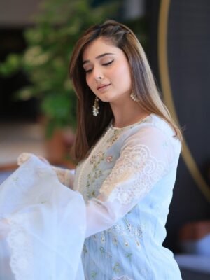 Sumaiyya Bukhsh Instagram - @sanora.pk 👗