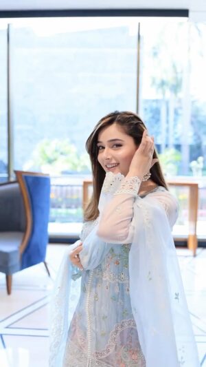 Sumaiyya Bukhsh Instagram - .
👗 @sanora.pk
📸 @saifsheikh_photography_films