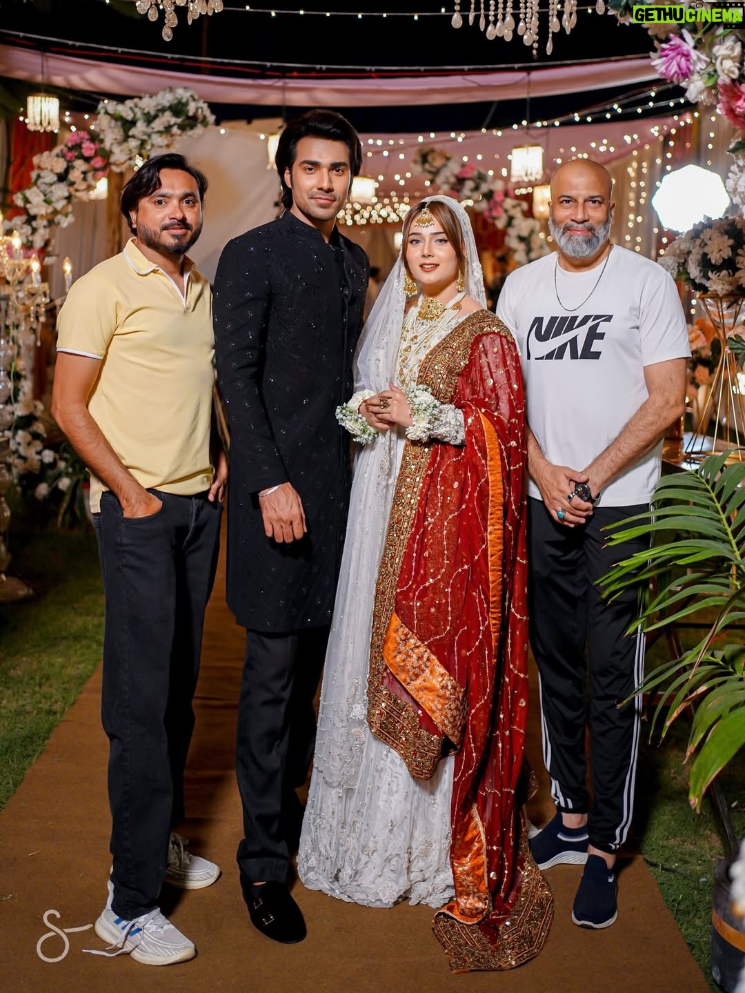 Sumaiyya Bukhsh - 38.1K Likes - -
Every character has a pain, every episode a feeling❤️
A story of love, sacrifice, and destiny.
Do watch my drama serial #humnava every day at 7pm just on @greenentertainment.official  don’t miss it 
Makeup 💄 @theamreenarbab 
Associate @aqeelabbas_official
Dress 👗 @tabassumharoon.official 
Jewellery @kohenoorjewelryofficial.pk 
Clicks @streaksfilmsphotography