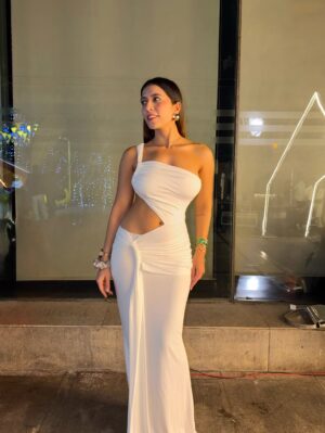 Suman Modi Instagram - White fits different 🤍✨
#newyear #newyear2026