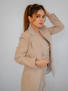 Actress Sumbul Iqbal HD Photos and Wallpapers November 2025