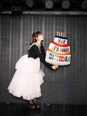 Sumire Yoshida Instagram - .
2025.12.28
It′s my birthday🎂🎀

いつもみんなありがと🥹
