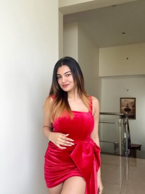 Sunaina Ganesh Instagram - the lady in red ❤️
