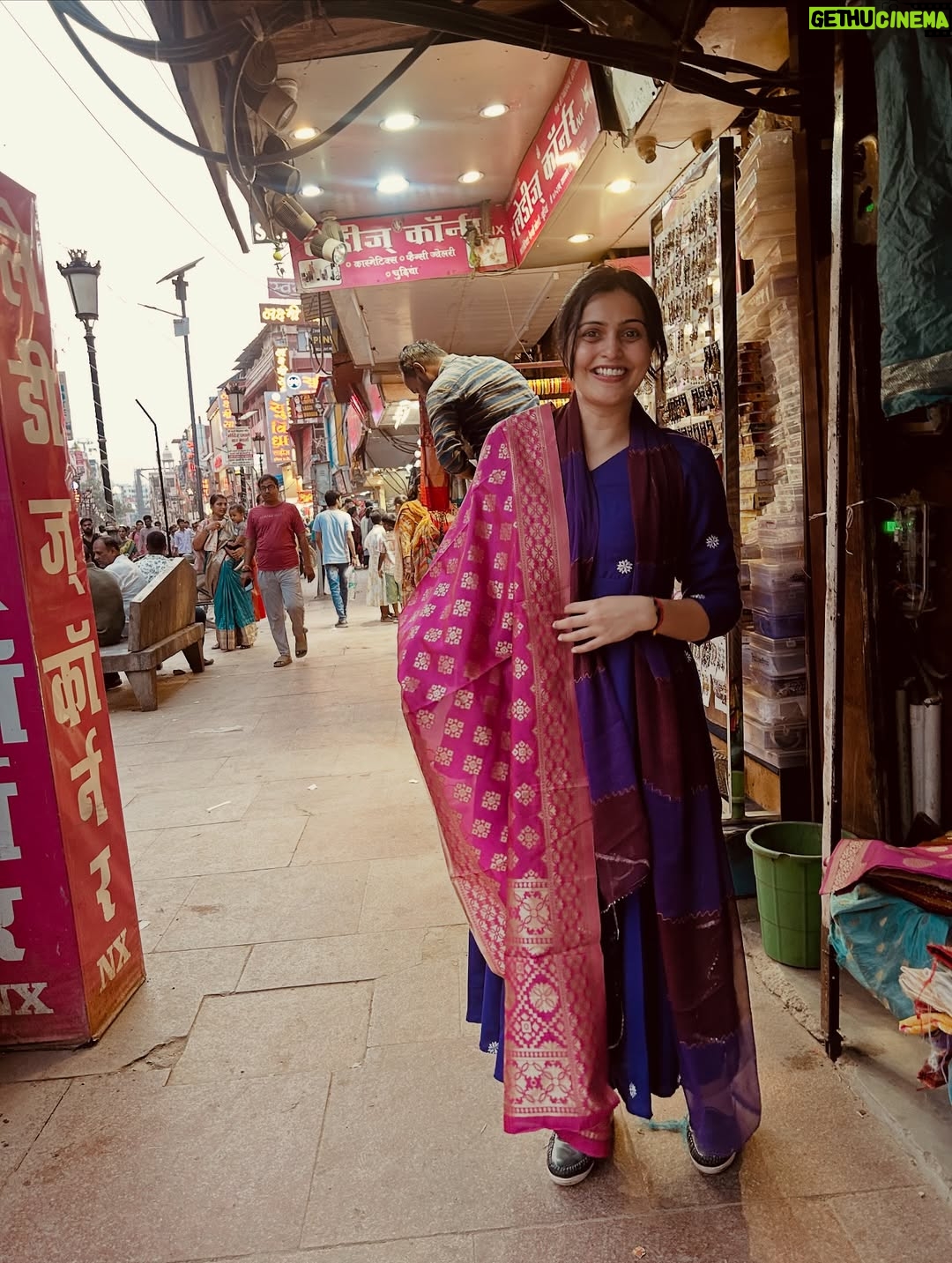 Surabhi Hande - 3.2K Likes - 🪻