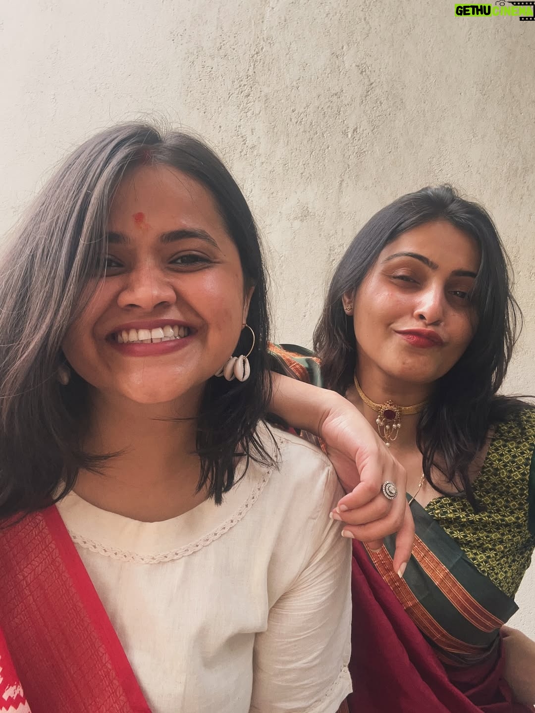 Surabhi Hande - 6.9K Likes - 🙏🏻🙏🏻☘️
