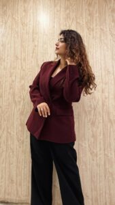 Actress Surbhi Sikri HD Photos and Wallpapers January 2026