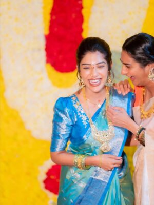 Sureka Instagram - Us laughing over news we see on us😂🧡🧿