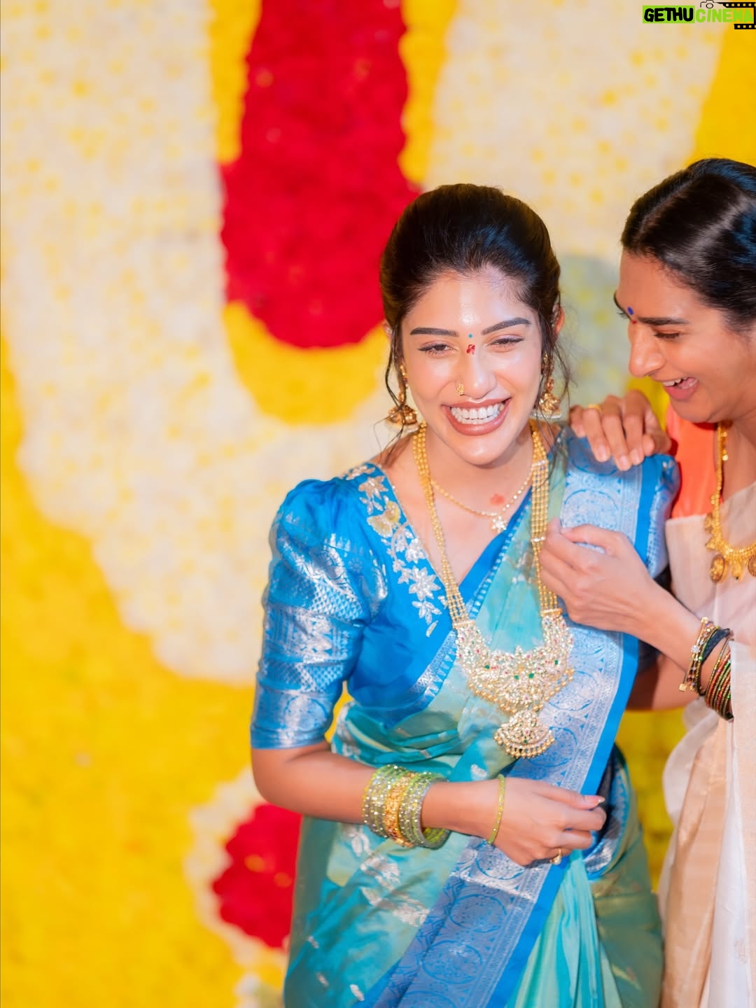 Sureka - 68.9K Likes - Us laughing over news we see on us😂🧡🧿