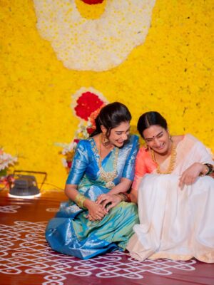 Sureka Instagram - Us laughing over news we see on us😂🧡🧿