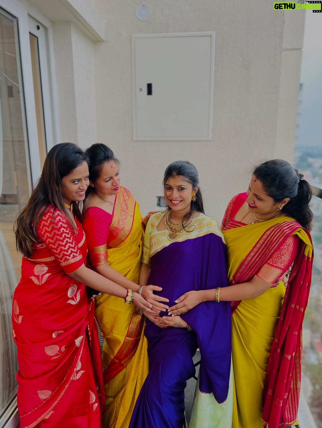 Sushmitha Ashwin - 46.2K Likes - Ending 2025 as a first-time mom feels like closing a chapter I never knew I was strong enough to write.
This year taught me love in its purest, most exhausting, and most beautiful form.
Between sleepless nights and tiny milestones, I found a new version of myself—braver, softer, and endlessly grateful.
As 2025 ends, my heart is fuller, my world is smaller, and my life has never felt more meaningful. 💛