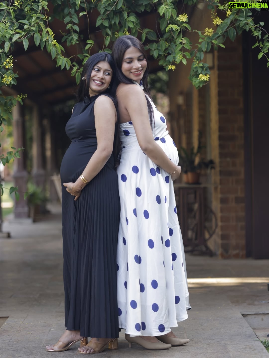 Sushmitha Ashwin - 46.2K Likes - Ending 2025 as a first-time mom feels like closing a chapter I never knew I was strong enough to write.
This year taught me love in its purest, most exhausting, and most beautiful form.
Between sleepless nights and tiny milestones, I found a new version of myself—braver, softer, and endlessly grateful.
As 2025 ends, my heart is fuller, my world is smaller, and my life has never felt more meaningful. 💛