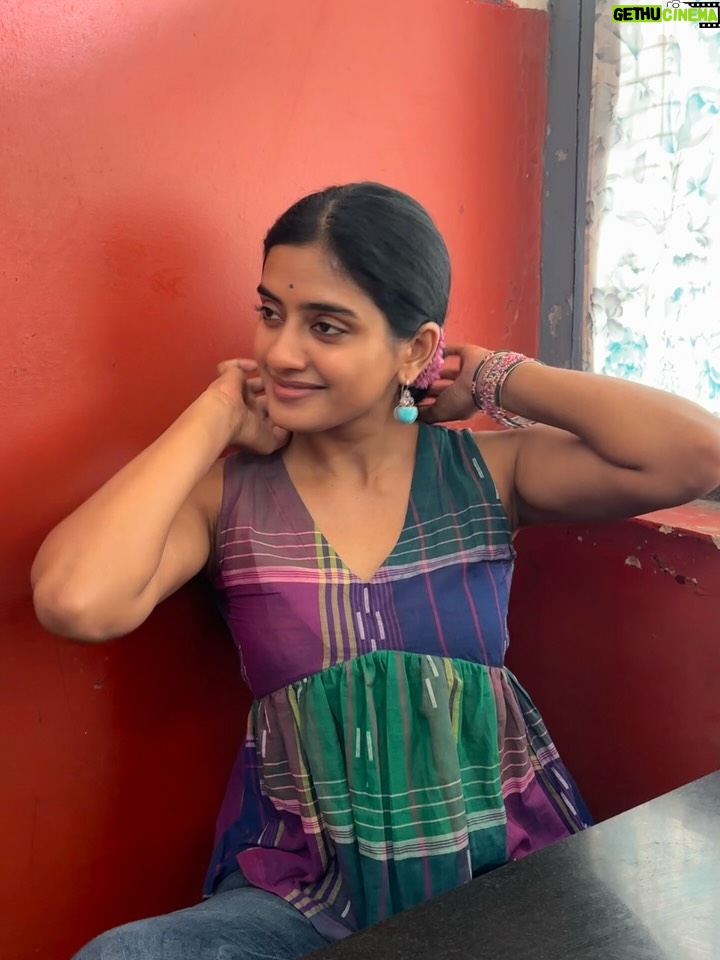 Sushmitha Bhat - 23.3K Likes - @matkatusonline :  For building a sustainable, clean, fashion that also lets you to be adventurous with style. 
Here’s me casually sporting some of their best designs 🌸♥️
Earrings from @kanakathara_jewellery ✨