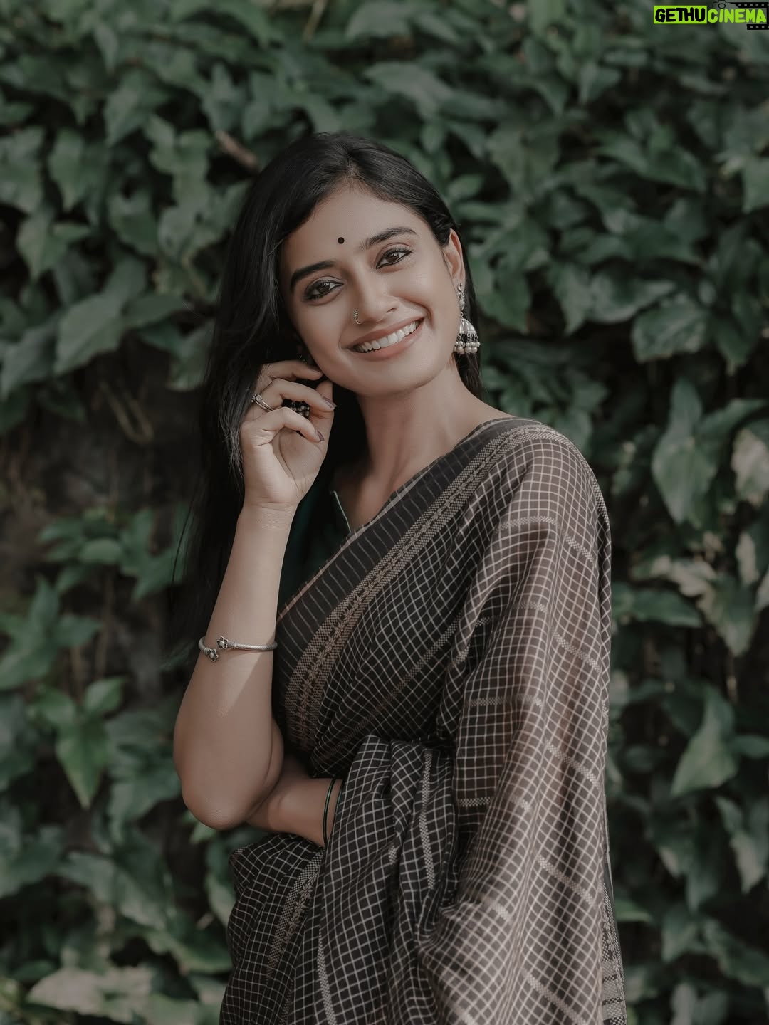 Sushmitha Bhat - 25.2K Likes - Overwhelmed by the love and response 🥰
Thank you for supporting Dominic and the Ladies’ Purse 💼✨”

#dominicandtheladiespurse #stillphotography #promostills
