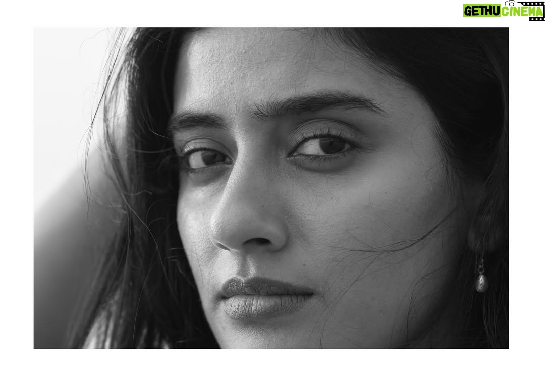 Sushmitha Bhat - 17.9K Likes - A rendezvous with @priyadarshineeraj & the sea.. 

“….. as I wended the shores I know, I too, saw the endless rocking….”
