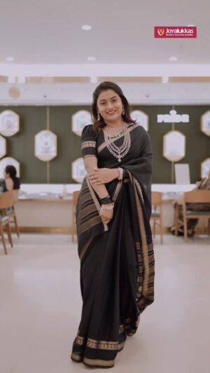 Sushmitha Sheshagiri Instagram - Joyalukkas proudly unveils its second showroom in Hubli —
the biggest Jewellery showroom in the city.

From exquisite diamond creations to timeless gold jewellery,
discover designs crafted for every celebration.

This season of gifting, enjoy exclusive offers and a world-class shopping experience —
where trust meets timeless elegance.

📍 Now open in Hubli.

#Joyalukkas #JoyalukkasHubli #LuxuryJewellery #TimelessElegance
#GoldJewellery #DiamondJewellery #BridalJewellery
#GiftingSeason #JewelleryLovers #Hubli #NewShowroom
#TrustedWorldwide #IndianJewellery #celebrateinstyle