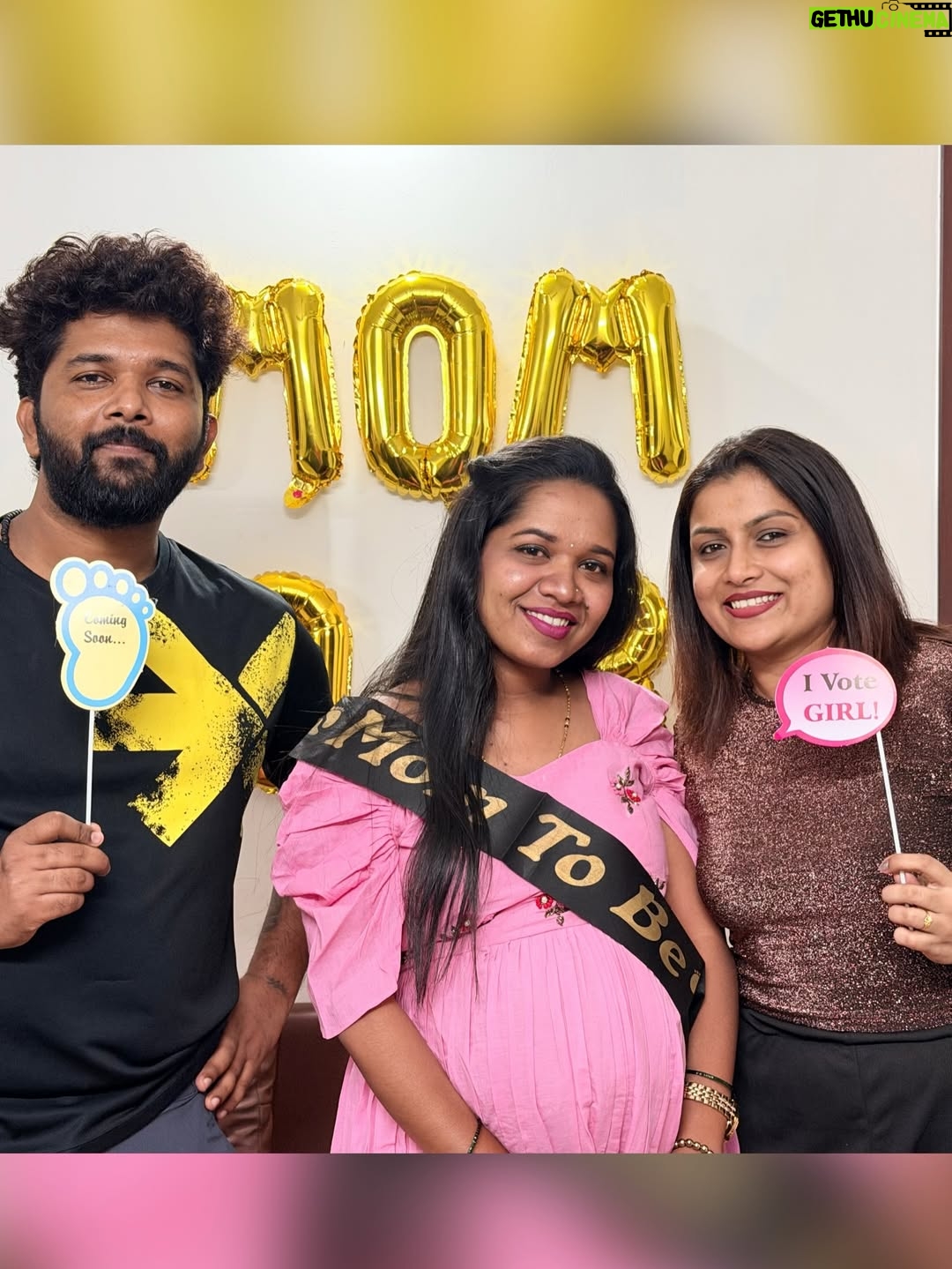 Sushmitha Sheshagiri - 13.4K Likes - ಅತ್ತೆ to be ❤️✨🧿 
.
Customised cake by @cakestories_official 🙌🏻