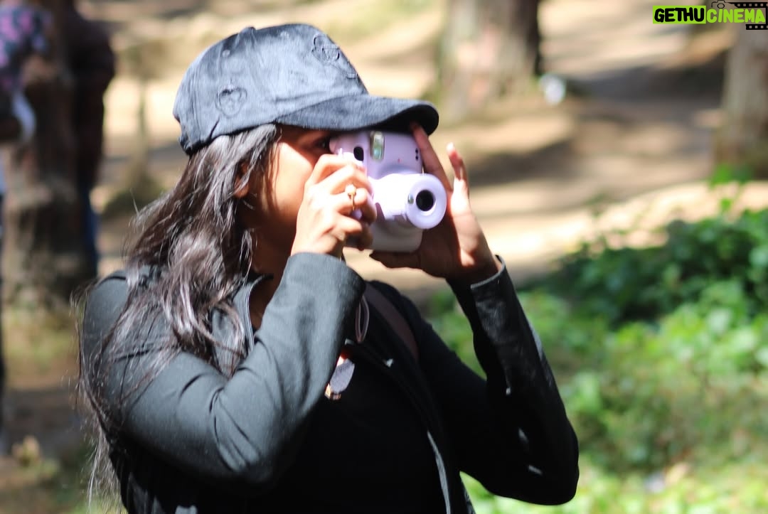 Swathi Konde - 58.1K Likes - Glimpse of OOTY trip ❣️🧿

Thank you for these beautiful pictures @mohansosone 🤩