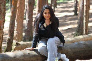 Swathi Konde Instagram - Glimpse of OOTY trip ❣️🧿

Thank you for these beautiful pictures @mohansosone 🤩