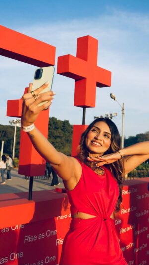 Swati Gandhi Instagram - Stepping into the OnePlus experience with no checklist, just curiosity.
From powerful AI features to camera moments that don’t miss - this event was all about how tech fits into everyday life.
@oneplus_india 
#OnePlus15R #PowerOnLimitsOff