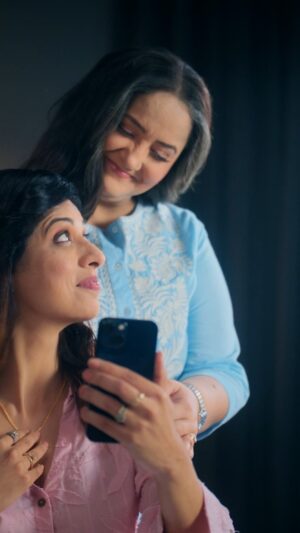Swati Shah Instagram - Har gift ek kahaani kehta hai…
Aur kuch kahaaniyan sirf unhi ke liye hoti hain, jo sabse zyada special hote hain. 
Quba Digital Safe – Safe bhi. Secure bhi. 💖🔐

#QubaDigitalSafe #Quba #DigitalSafe #DigitalSafes #SafeWithQuba #SmartBhiSecureBhi