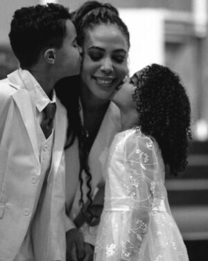 Sydney Leroux Instagram - A blessed day for new beginnings for my baby’s. 🥹