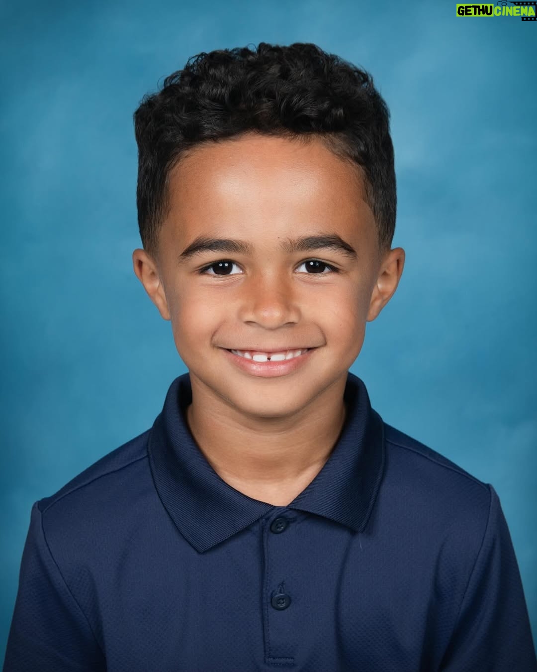 Sydney Leroux - 37.8K Likes - My second grader and my little kindergartener 🥹😭