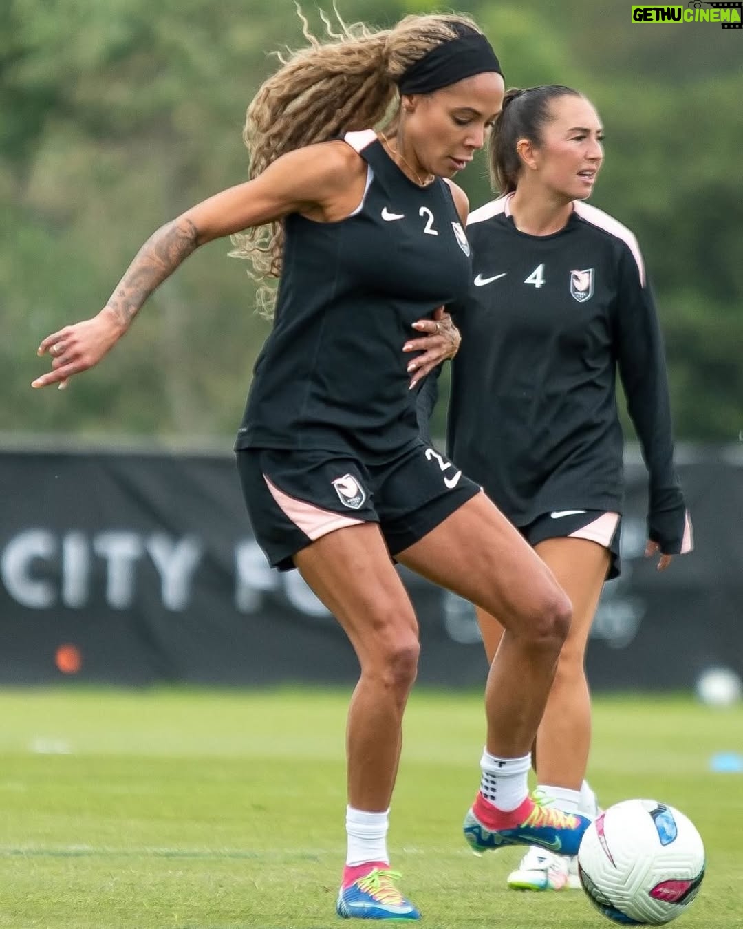 Sydney Leroux - 34.1K Likes - Pictures that make me smile big.