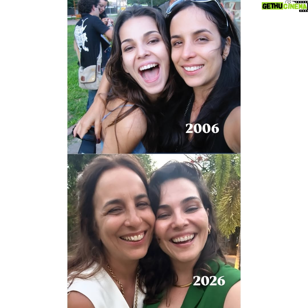 Tainá Müller - 5.3K Likes - Há 20 anos ela me escolheu pra um filme e eu escolhi ela como a irmã mais velha que não tive ❤️ Há 20 anos a gente faz fotos como essas no amanhecer. Produtora do meu primeiro filme como atriz e primeiro filme como diretora, madrinha do meu filho, @biancavillar é família escolhida e eu sou muito grata a todos esses anos juntas, passando por tantas fases, alegrias, perrengues e principalmente: festas e risadas boas 😅 Te amo, sis! Vida longa e vida boa pra vc, que vc merece!