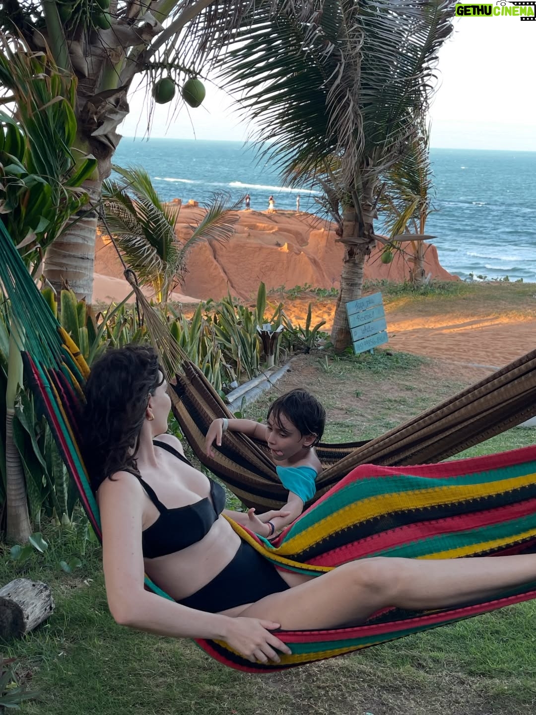 Tainá Müller - 4K Likes - Caba não, verão.
