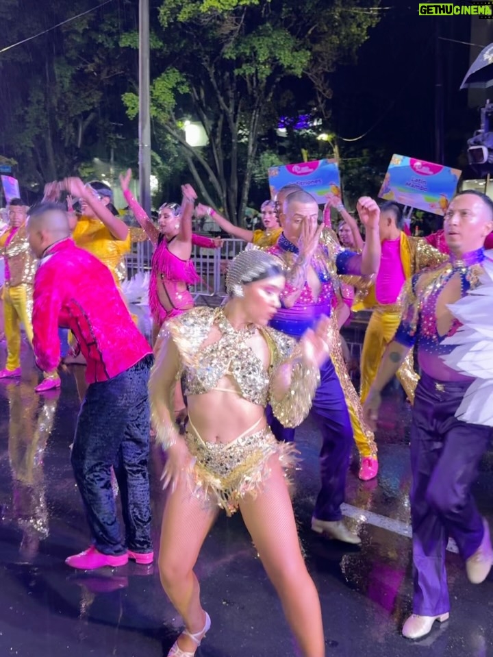 Taliana Vargas - 18.8K Likes - Hay grito de feria en Cali!!! Con lluvia, con energía y con todo el sabor de los caleños, recibimos  la Feria # 68 🌧️🎉💃 @alcaldiadecali