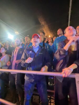 Taliana Vargas Instagram - Hay grito de feria en Cali!!! Con lluvia, con energía y con todo el sabor de los caleños, recibimos la Feria # 68 🌧️🎉💃 @alcaldiadecali