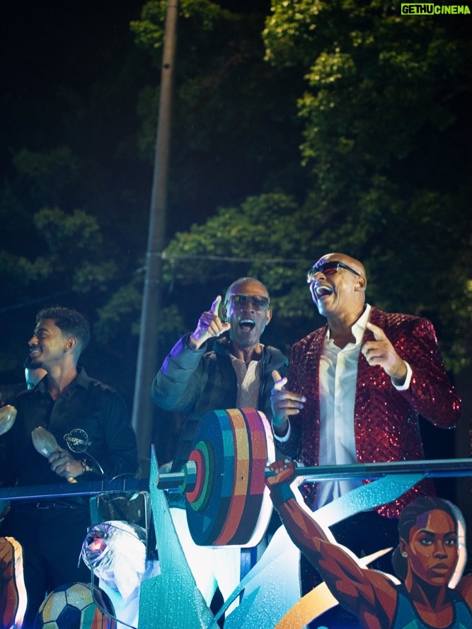 Taliana Vargas - 18.8K Likes - Hay grito de feria en Cali!!! Con lluvia, con energía y con todo el sabor de los caleños, recibimos  la Feria # 68 🌧️🎉💃 @alcaldiadecali