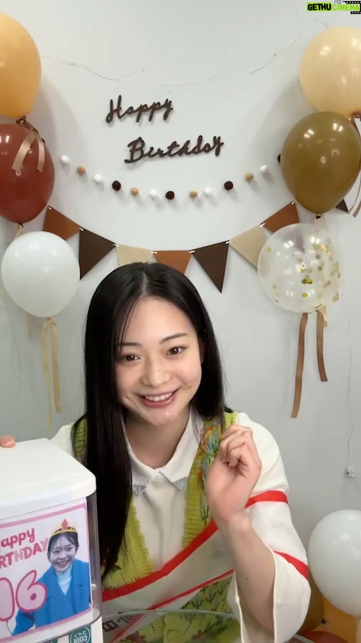 Tamaki Shiratori - 10.8K Likes - 誕生日インスタライブありがとうございました😊
1月末までアーカイブ残します！

⁡ファーストカレンダーのご予約はこちら↓
https://topcoatshop.jp/product/72023

プロフィール欄のURLからもご覧いただけます🌻

#白鳥玉季
#topcoat
#2026