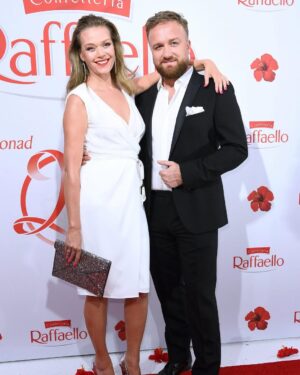 Tamara Arciuch Instagram - Tamara Arciuch i Bartek Kasprzykowski pojawią się razem w sobotnim odcinku „Mówię Wam”! 💫

Jedna z najbardziej lubianych par polskiego kina i teatru – prywatnie i zawodowo – tym razem w roli naszych gości. Co zdradzą? Jakie emocje przyniesie ta rozmowa? Zobaczcie sami!😍🙌

📺 Sobota, godz. 11:20, TVN7
📍 Na żywo także z rogu Marszałkowskiej i Hożej
#MówięWam #TVN7