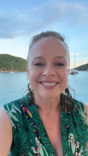 Tami Stronach Instagram - Happy Nee Year! #thechildlikeempress #manandwitchfilm #neverendingstory #80snostalgia #newyear