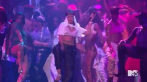 Tanisha Scott Instagram - That VMA stage didn’t stand a chance! 💥
#Throwback to choreographing for my girl RiRi at the 2016 #VMAs 
Brought the Caribbean vibes, bold visuals, and that WORK energy to the stage.
Still one of my favorite moments. 💃🏾✨

#tbt #creativedirection #choreography