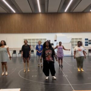 Tanisha Scott Instagram - Quick photo dump from @herculesonstage at West End — if you haven’t yet, take a chance to catch this amazing production. 💫🎭 
#HerculesWestEnd #PhotoDump #Disneyhercules