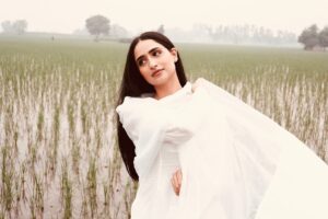 Tanu Grewal Instagram - jhona la leya?