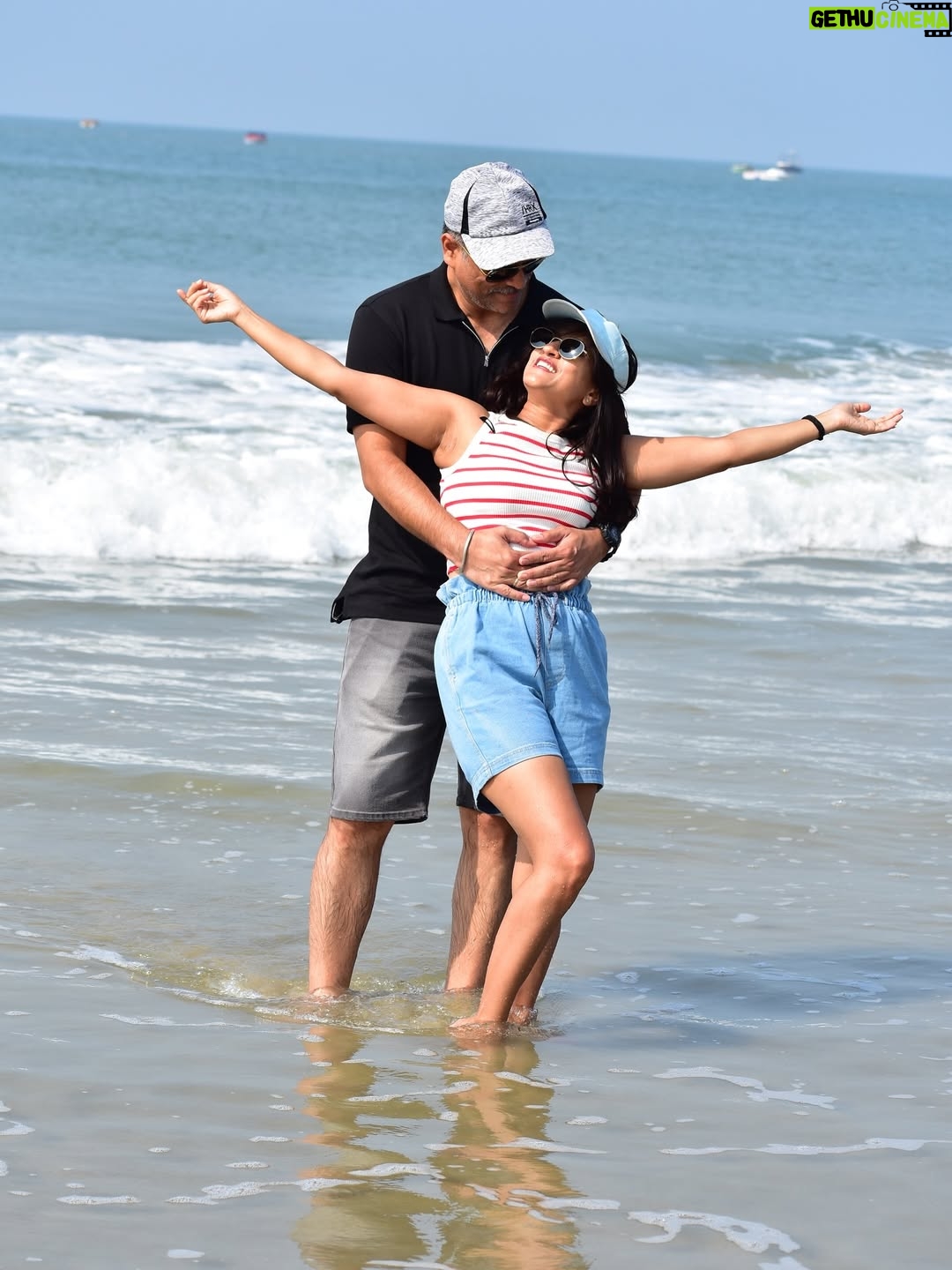 Tanuja Jt - 3.2K Likes - Beach and Us 🥰 

ಆಗಾಗ ಮಗಳನ್ನ ಬಿಟ್ಟು ಬರಬೇಕು ಅಲ್ವಾ 🥰

#goabeach