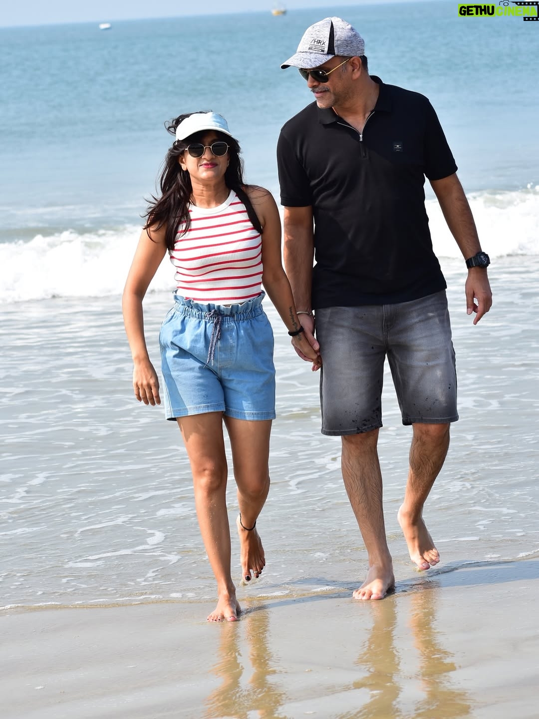 Tanuja Jt - 3.2K Likes - Beach and Us 🥰 

ಆಗಾಗ ಮಗಳನ್ನ ಬಿಟ್ಟು ಬರಬೇಕು ಅಲ್ವಾ 🥰

#goabeach